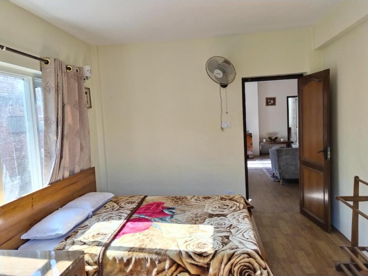 Rooftop Studio And 2Bhk Apartments In Kathmandu'S Most Happening Place Buitenkant foto